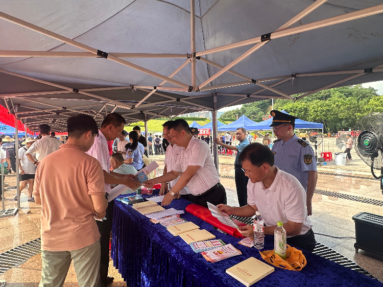 市交通运输局：开展诚信建设宣传活动2.jpg