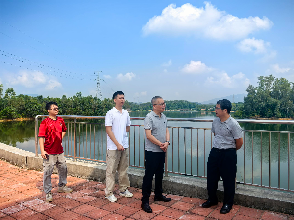 c1f600dda9077bf99514f47da4376356_compress(3)(2).jpg