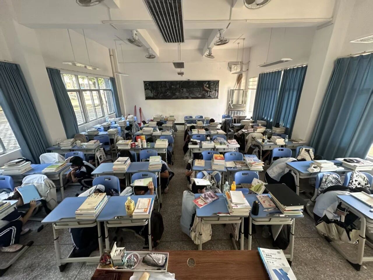 图片2.jpg