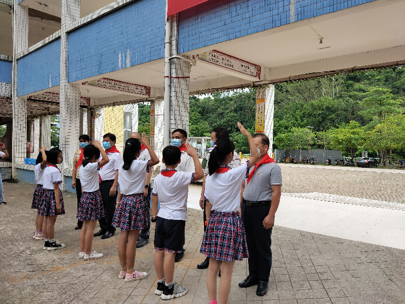 P10531-100540.jpg